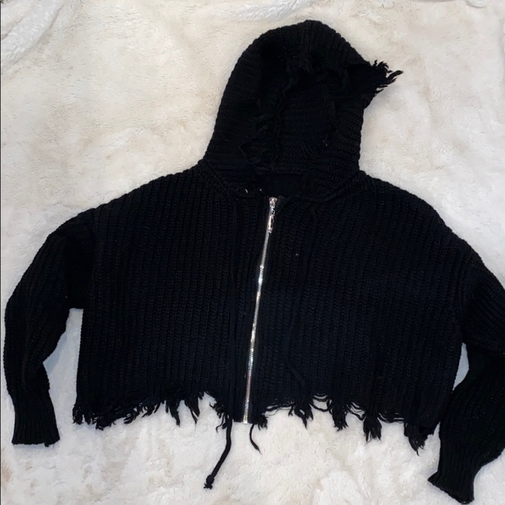 black sweater crop top.
